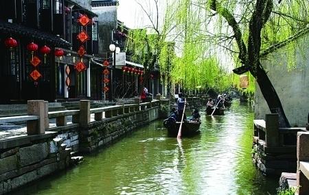 逃出美丽度假胜地